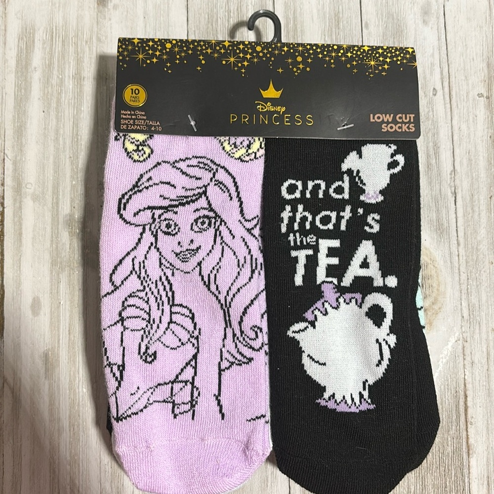 Disney Princess Low Cut Socks Shoe Size 4-10 - Cinderella, Belle, Ariel, Jasmine